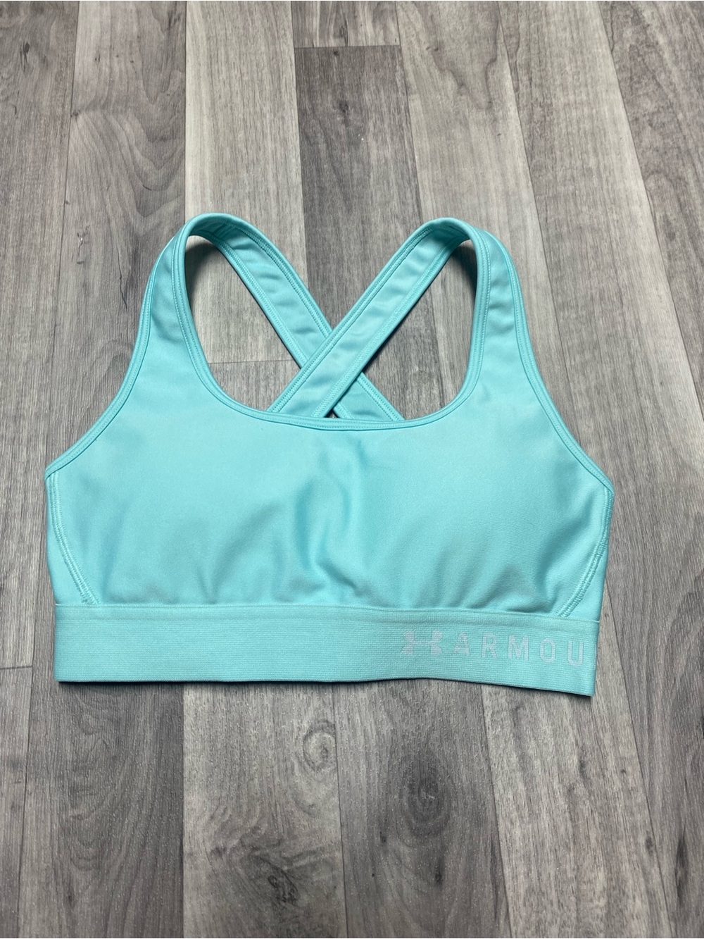 Under Armour Aqua Cross-Back Light Support Sports Bra
